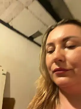 Živý XXX chat Katti_Kissa