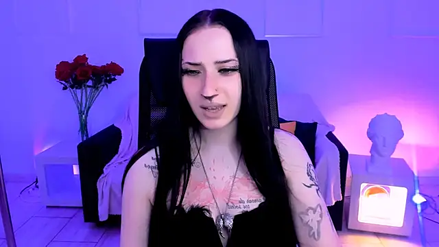 MonicaLowes Chat XXX live