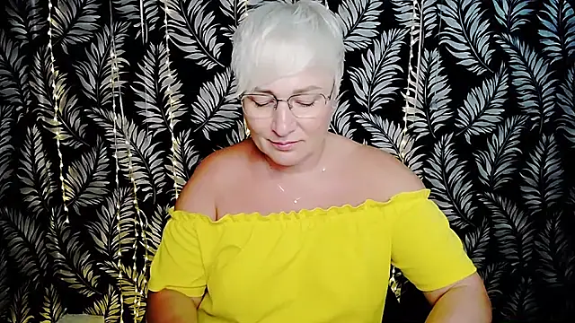 Olivia_playful's Live XXX Chat