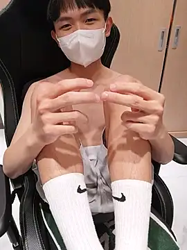 mochi8802 XXX чат на живо