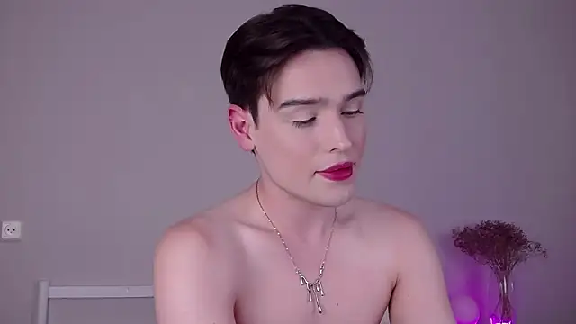 RobbyCharming's Webcam Show