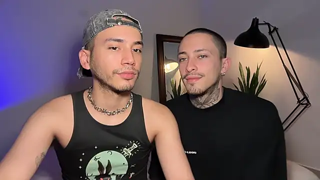 Noah_and_Steven Chat XXX in diretta