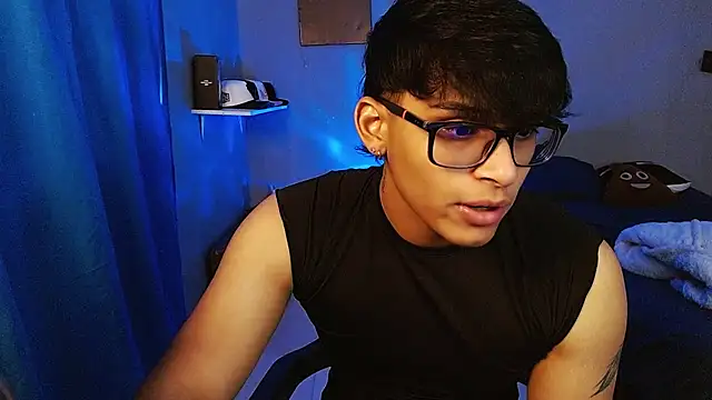 Mr_yisuzz 라이브 XXX 채팅