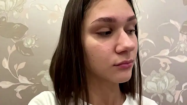 SmileEveryDays Chat XXX in diretta