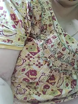 Tamil-mayasri's Live XXX Chat