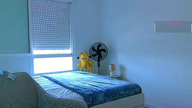 Chat +18 de pennyyy_ ao vivo