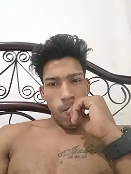 hotcesar69 webcam show