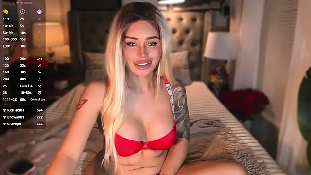 Czat XXX na żywo – ParisianDoll
