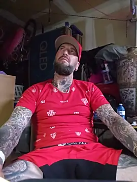 Beardedtattood webkamerás műsora