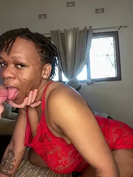 BonnyMolhada's Live XXX Chat