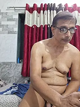 Mumbai_Fucker Adlı Modelin Canlı XXX Sohbeti
