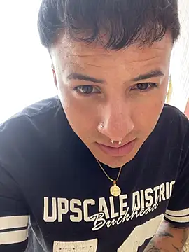 Živý XXX chat SirDamian