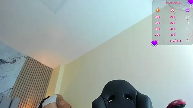 MAGIEVANS1 live XXX chat
