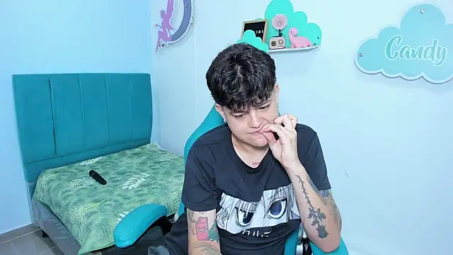 צ'אט XXX בשידור חי של nataly_0303