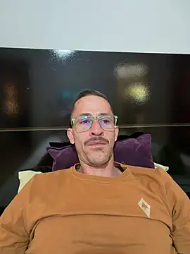 XXX chat uživo modela MeladoDiMel