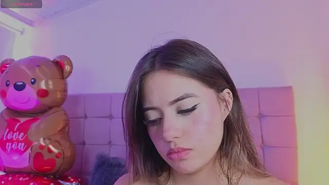 Chat +18 de arycooper_ ao vivo