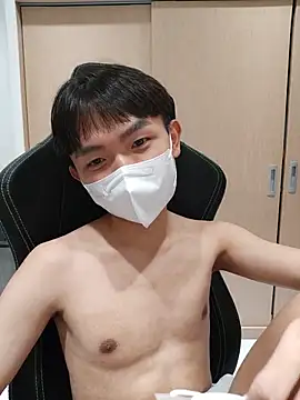 Show modela mochi8802 na web-kameri
