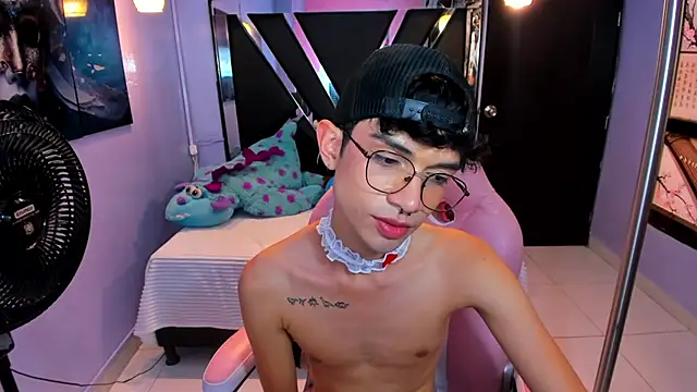 LiamHeatx – Naživo XXX chat