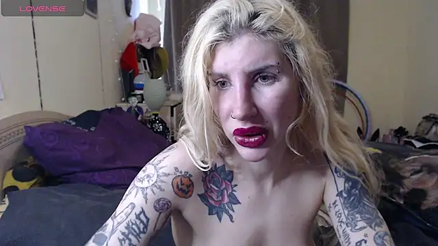 Chat XXX en directo de BLACKPeonyy