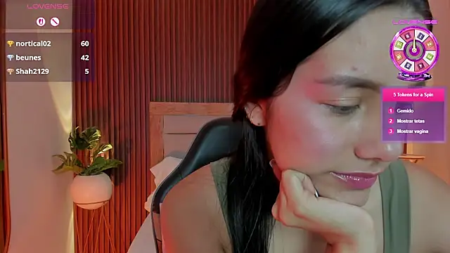 kaitt_ লাইভ XXX চ্যাট
