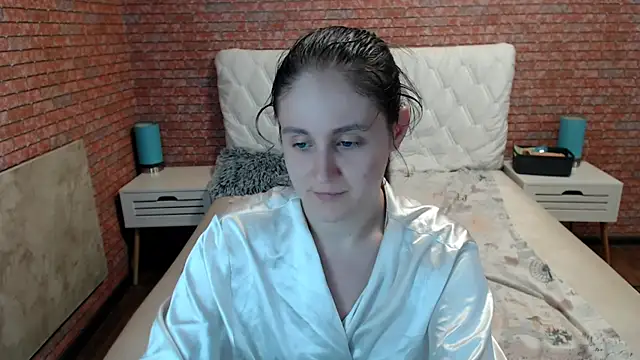 Holliy_Cooper Chat XXX in diretta