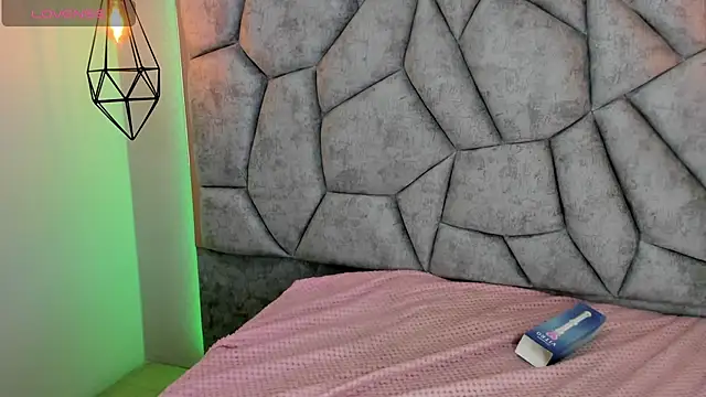 Addyy_02's Live XXX Chat