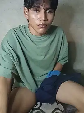 LovePB2n Webbikameraesitys