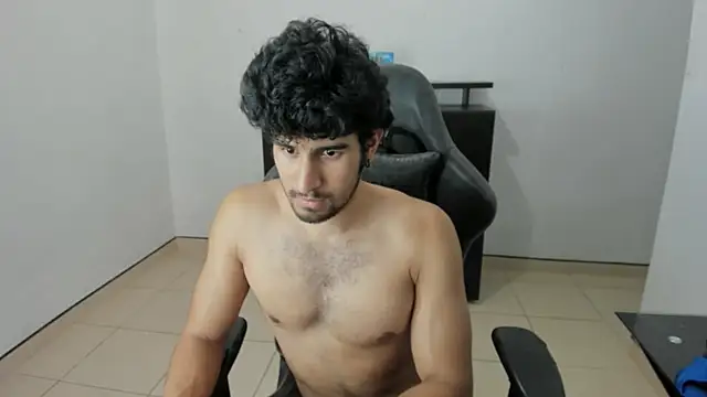 Jeremy_colton Adlı Modelin Canlı XXX Sohbeti