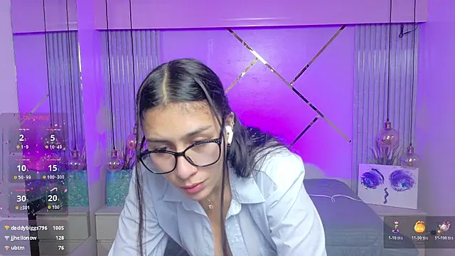 Chat +18 de Lita_Rogers ao vivo