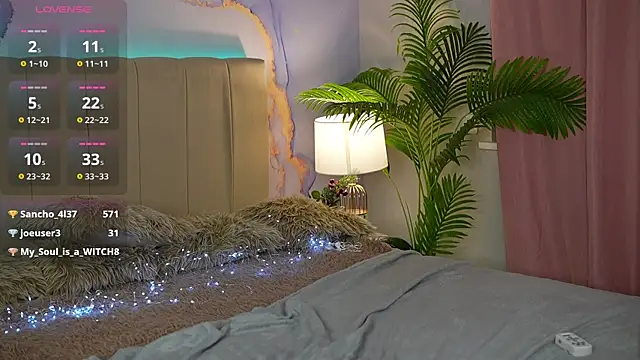EmilyyMoon Live XXX-chat