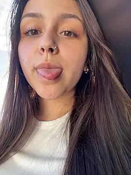 Chat XXX ao vivo de EvelynFly