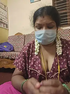 tamil-kamakanni Chat XXX in diretta