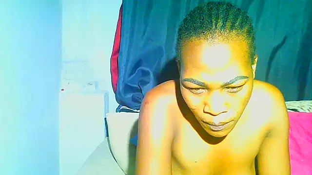 Chat +18 de freaky_naughty ao vivo