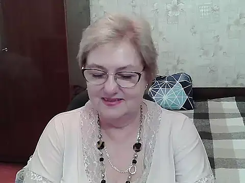 Chat +18 de Renata62011 ao vivo