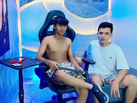 Benjamin_Alam 现场XXX聊天