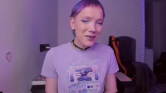 XXX chat uživo modela Lyricca