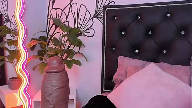 Chat +18 de Sweet_Ariadna_ ao vivo