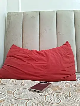 Daloa-89 Adlı Modelin Canlı XXX Sohbeti