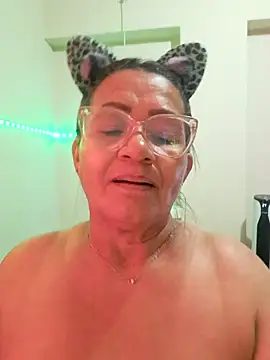 Vickyfox_ live XXX chat