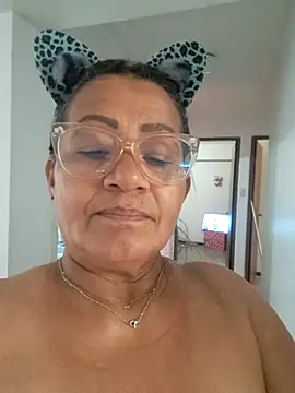 Онлайн чат XXX Vickyfox_