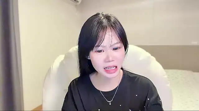 XXX chat uživo modela weini9