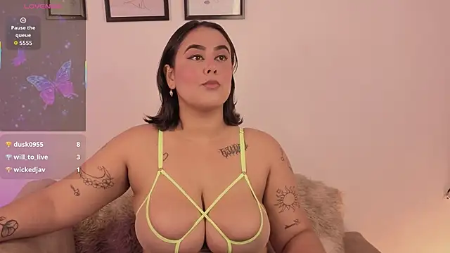 Pamela_tomas' Live XXX Chat