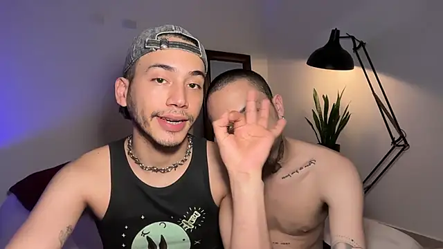 Noah_and_Steven 라이브 XXX 채팅
