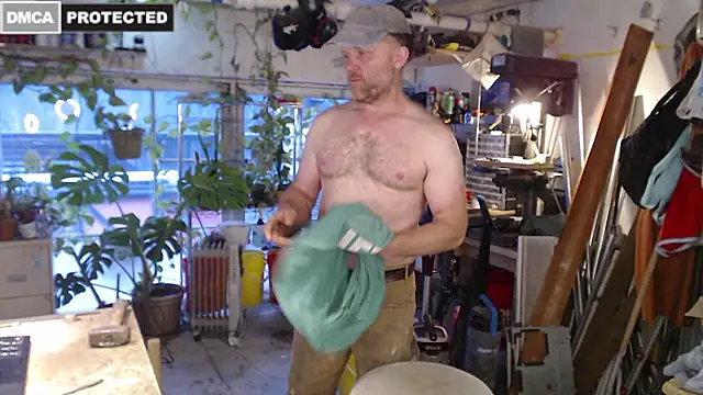 seattlemanwhore's Live XXX Chat
