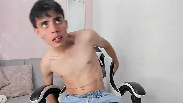Chat XXX en directo de Thiago_Firee