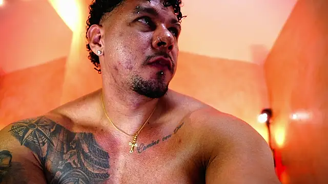 MassimoWalton2n Live XXX chat