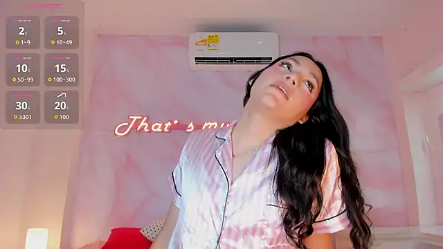Rubii_Cutee live XXX chat