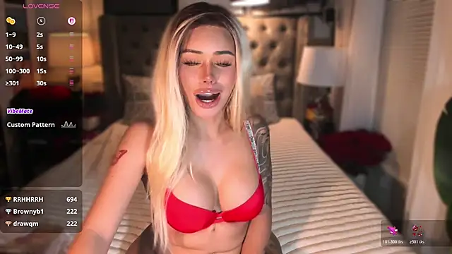 Živý XXX chat ParisianDoll