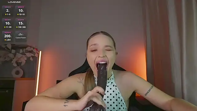 Chat XXX ao vivo de violla_sinzz