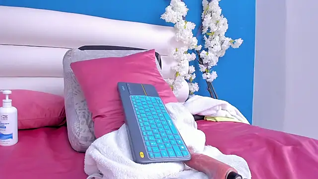 letty_strausn Live XXX chat